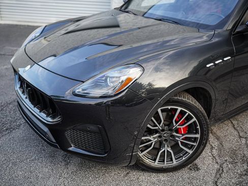 Used 2023 Maserati Grecale Modena AWD/4WD image 2