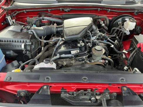 Used 2013 Toyota Tacoma PreRunner w/ SR5 Pkg RWD image 22