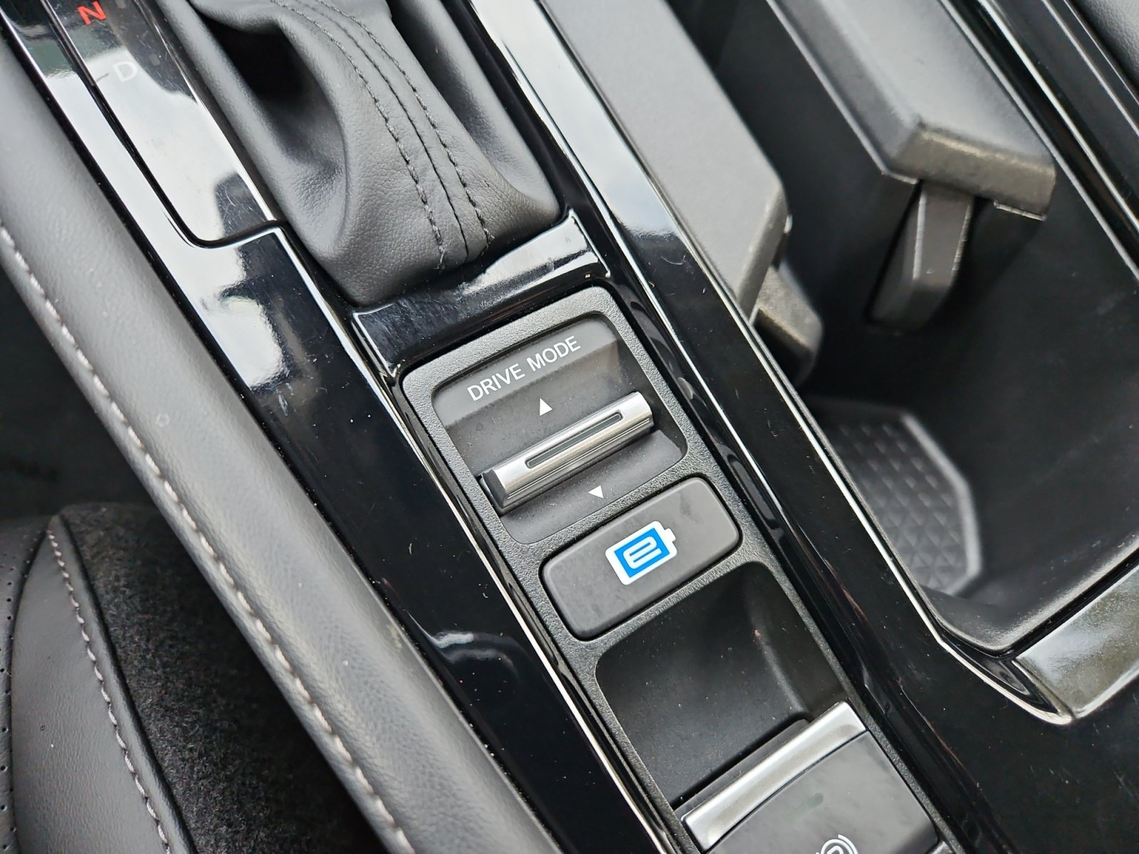Used 2025 Honda Accord Touring image 26