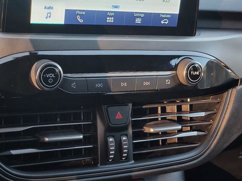 Used 2025 Ford Escape Active image 16