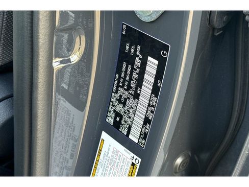 Certified 2025 Toyota 4Runner TRD Sport image 33