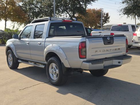 Used 2001 Nissan Frontier SE image 5