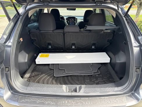 Used 2024 Subaru Crosstrek 2.0i Premium AWD/4WD image 22