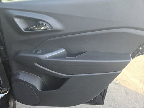 New 2026 Chevrolet Trax RS w/ Driver Confidence Package image 25