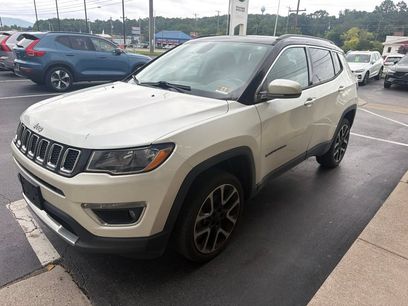 Used 2018 Jeep Compass Limited w/ Navigation Group