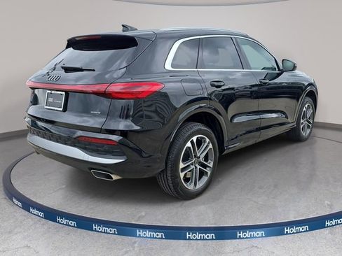 Used 2025 Audi Q5 Premium w/ Convenience Package AWD/4WD image 6