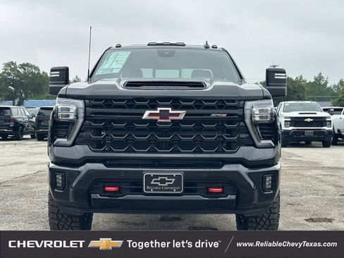 New 2026 Chevrolet Silverado 2500 ZR2 AWD/4WD image 8