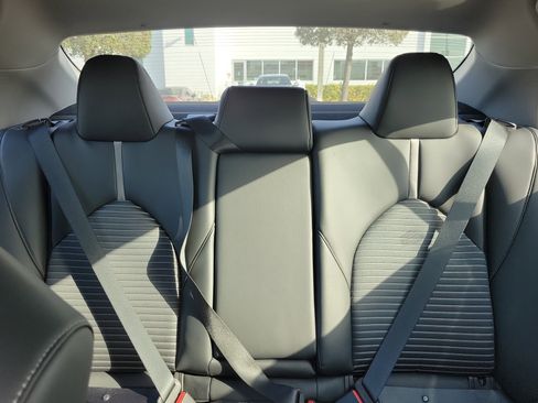 Used 2024 Toyota Camry SE w/ Cold Weather Package image 21