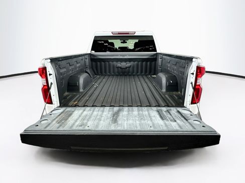 Used 2019 Chevrolet Silverado 1500 Custom w/ Custom Value Package AWD/4WD image 26