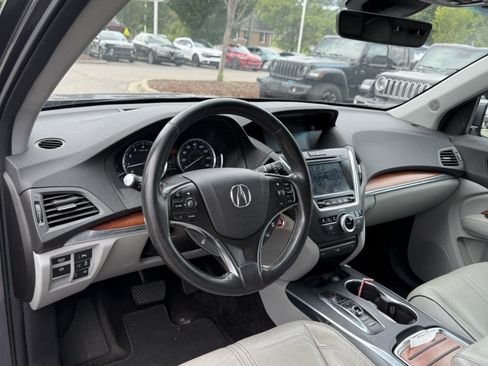 Used 2017 Acura MDX FWD w/ Advance & Entertainment image 11