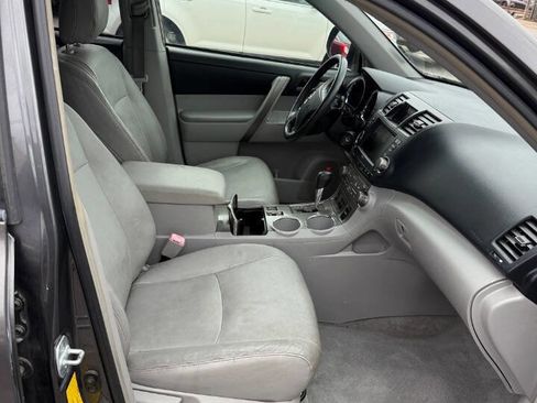 Used 2008 Toyota Highlander Sport image 17