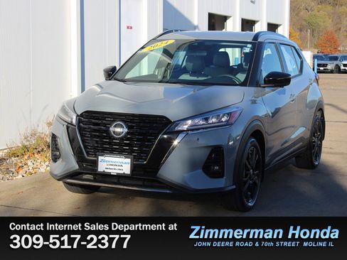 Used 2024 Nissan Kicks SR w/ SR Premium Package image 25