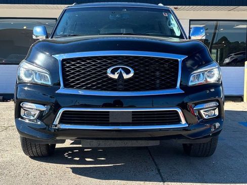 Used 2017 INFINITI QX80 2WD w/ Deluxe Technology Package image 2