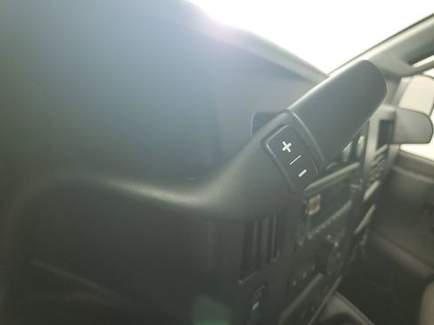 New 2025 Chevrolet Express 2500 image 20