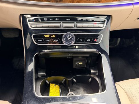 Used 2018 Mercedes-Benz E 300 image 43