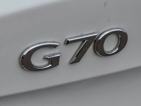 Used 2020 Genesis G70 2.0T w/ Prestige Package AWD/4WD image 27