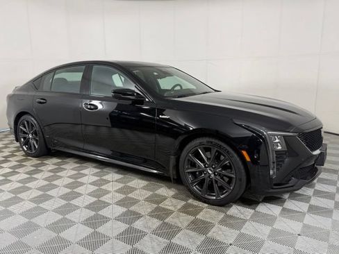 Used 2025 Cadillac CT5 V w/ Technology Package RWD image 11