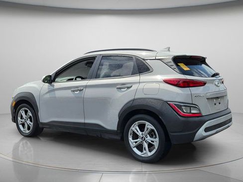 Used 2023 Hyundai Kona SEL FWD image 4