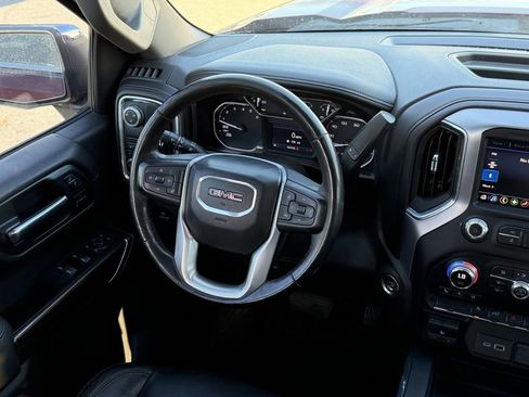 Used 2019 GMC Sierra 1500 SLT RWD image 15