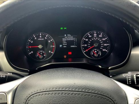 Used 2022 Kia Telluride LX image 25