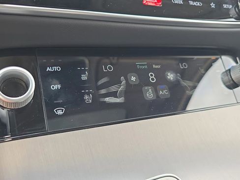 New 2026 Genesis GV70 2.5T Advanced image 15