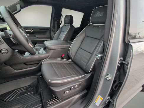 Used 2026 GMC Sierra 1500 AT4X w/ AT4X AEV Edition image 37