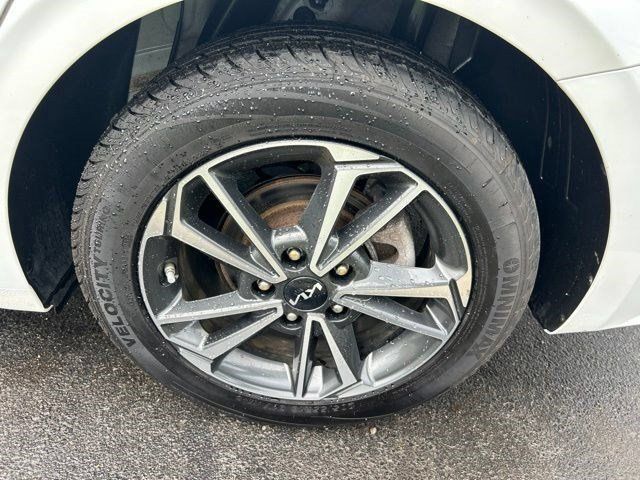 Used 2023 Kia Forte LXS FWD image 49