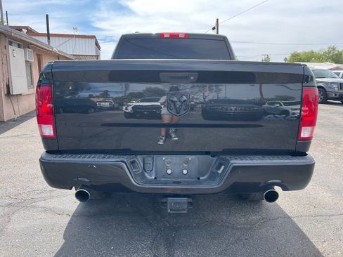 Used 2017 RAM 1500 Express w/ Black Ram 1500 Express Group AWD/4WD image 4