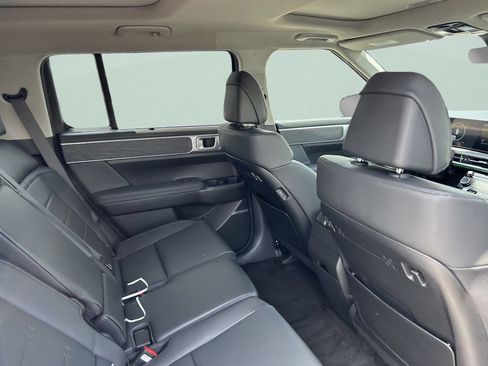 New 2026 Hyundai Santa Fe Limited FWD image 22