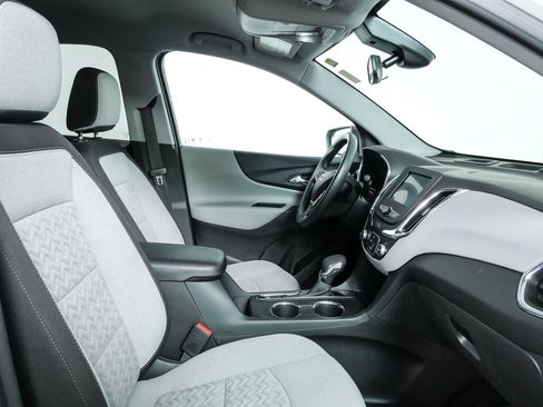 Certified 2024 Chevrolet Equinox LS w/ LS Convenience Package FWD image 21