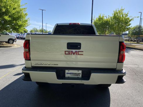 Used 2019 GMC Sierra 1500 Limited w/ Elevation Edition image 8