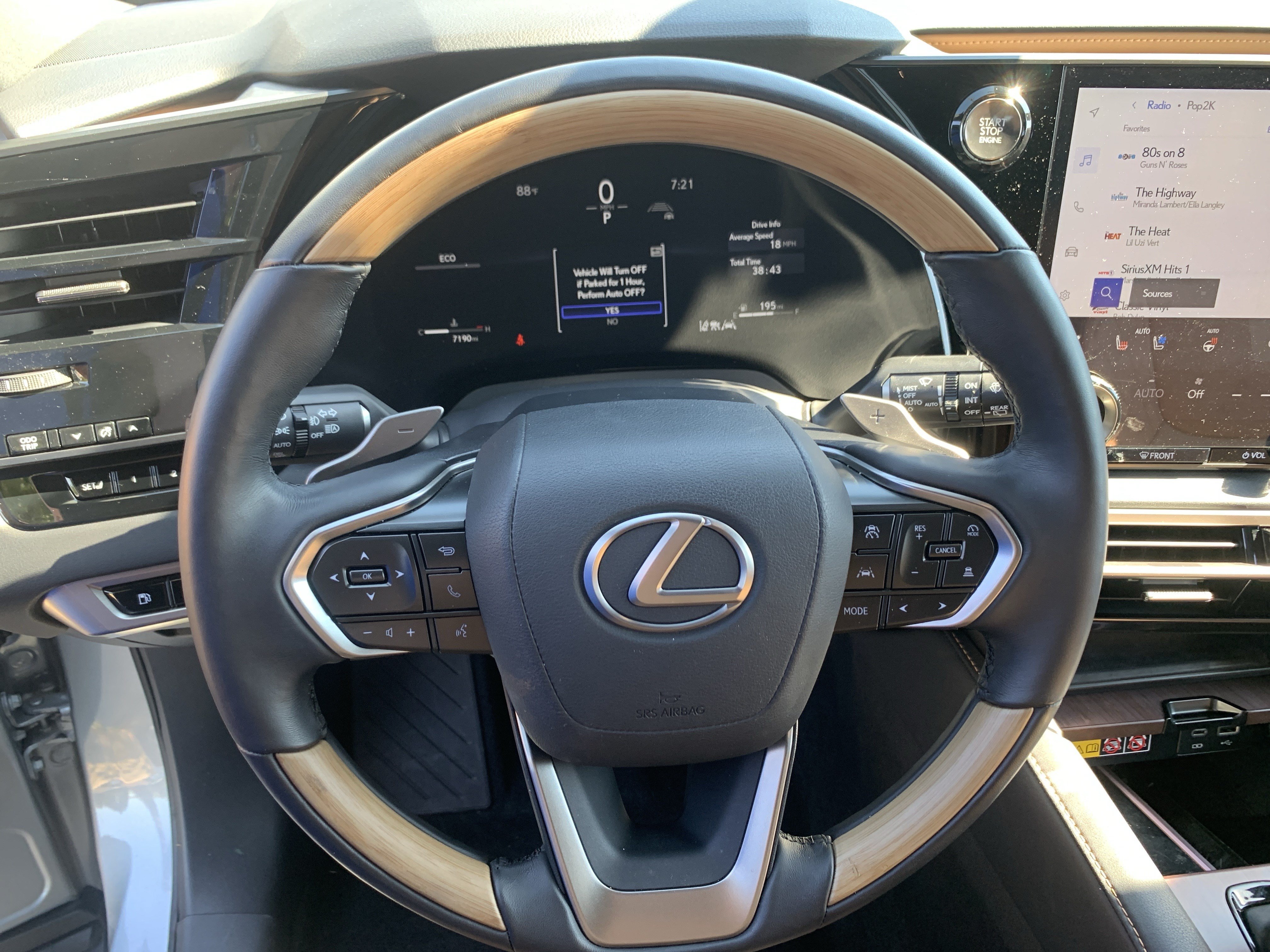 Used 2026 Lexus RX 350 Premium w/ Accessory Package (Z1) FWD image 18