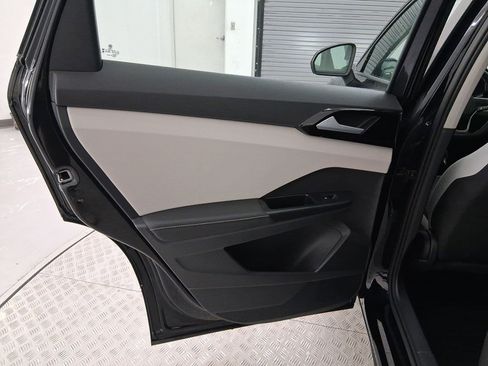 Used 2025 Volkswagen Taos S image 13