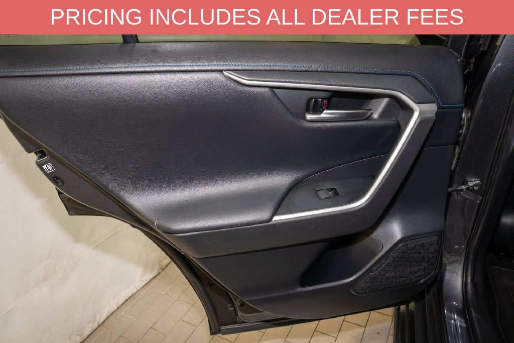 Used 2020 Toyota RAV4 XSE AWD/4WD image 11