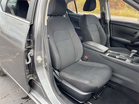 Used 2024 Nissan Sentra S image 25