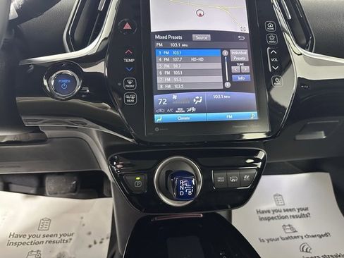 Used 2022 Toyota Prius Prime XLE image 26