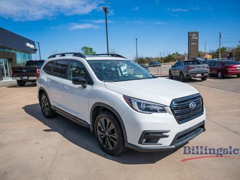 Used 2022 Subaru Ascent Onyx Edition image 7