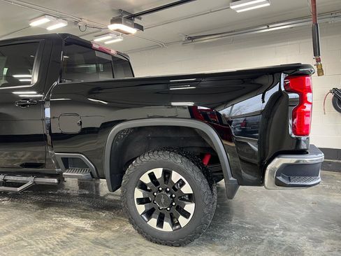 Used 2020 Chevrolet Silverado 2500 LT w/ All Star Edition image 8