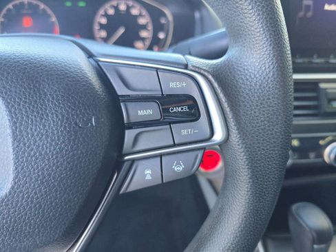 Used 2020 Honda Accord LX image 21