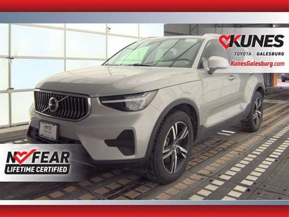 Used 2024 Volvo XC40 B5 Core