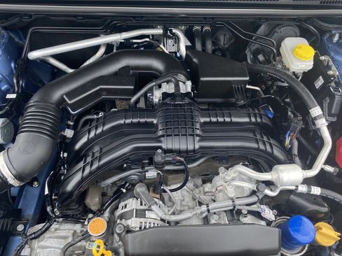 Used 2024 Subaru Crosstrek 2.0i Premium image 24