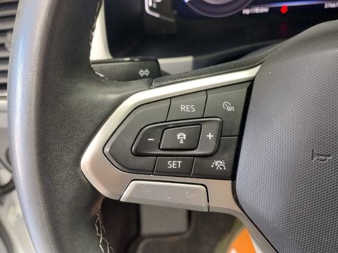 Certified 2023 Volkswagen Atlas SEL AWD/4WD image 33