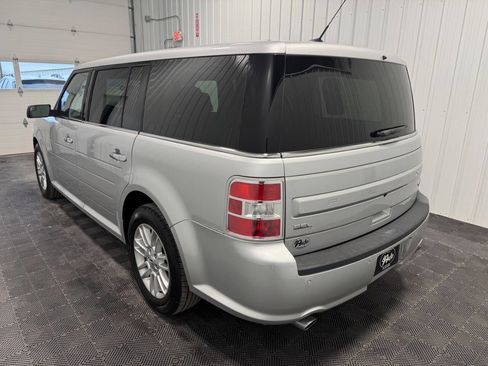 Used 2019 Ford Flex SEL image 4