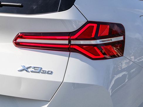 Certified 2025 BMW X3 xDrive30i w/ Convenience Package image 7