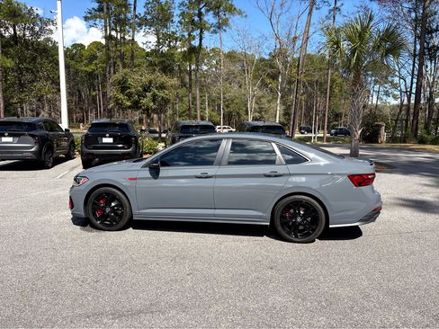 Used 2022 Volkswagen Jetta GLI Autobahn image 28