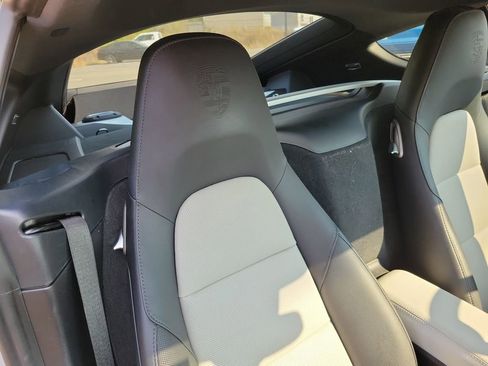 Used 2024 Porsche 718 Cayman S RWD image 35