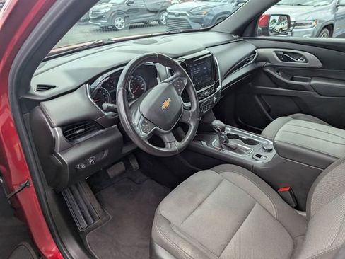 Used 2022 Chevrolet Traverse LT AWD/4WD image 12