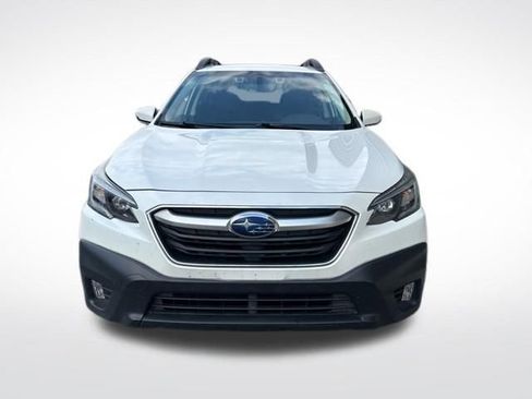 Used 2022 Subaru Outback Premium AWD/4WD image 6
