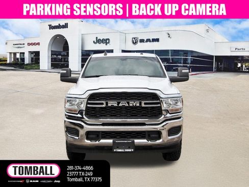Used 2024 RAM 2500 Tradesman w/ Chrome Appearance Group AWD/4WD image 2