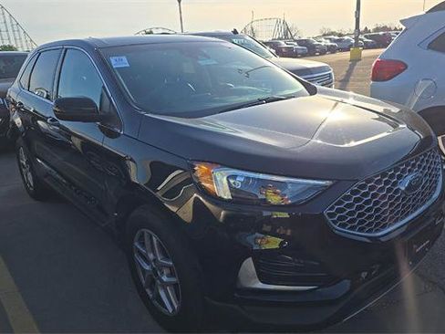 Used 2024 Ford Edge SEL AWD/4WD image 3